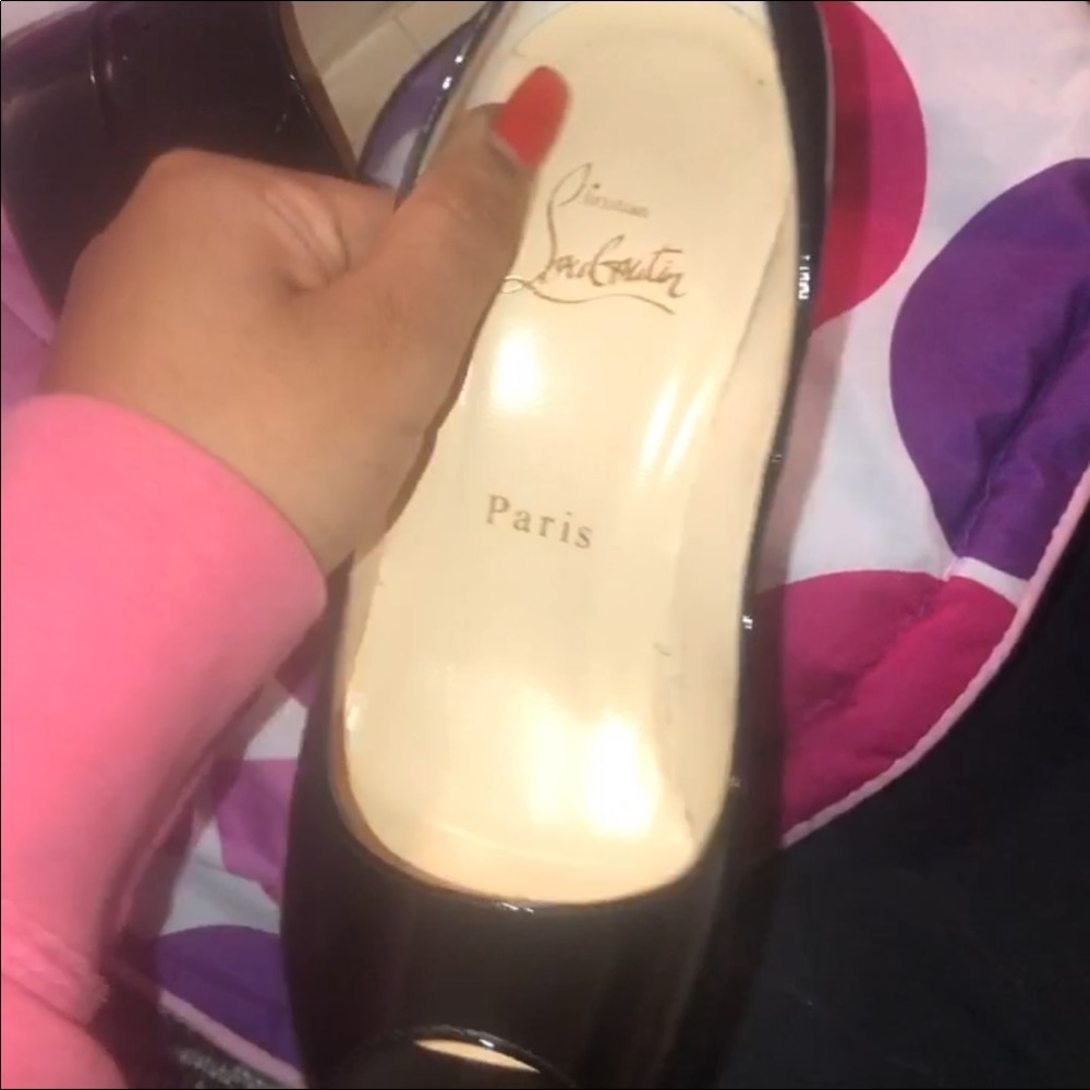 Christian louboutin very new privé